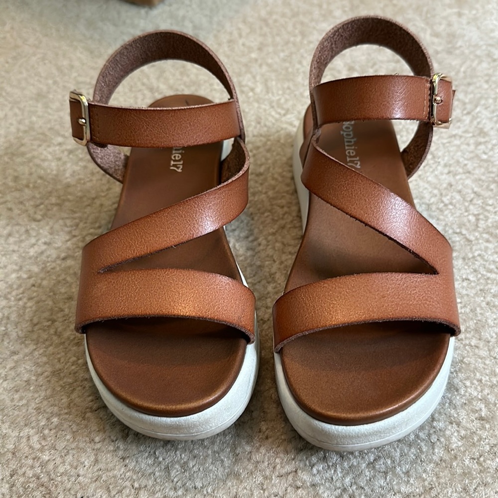 Sophie17 Brown Kids Sandals